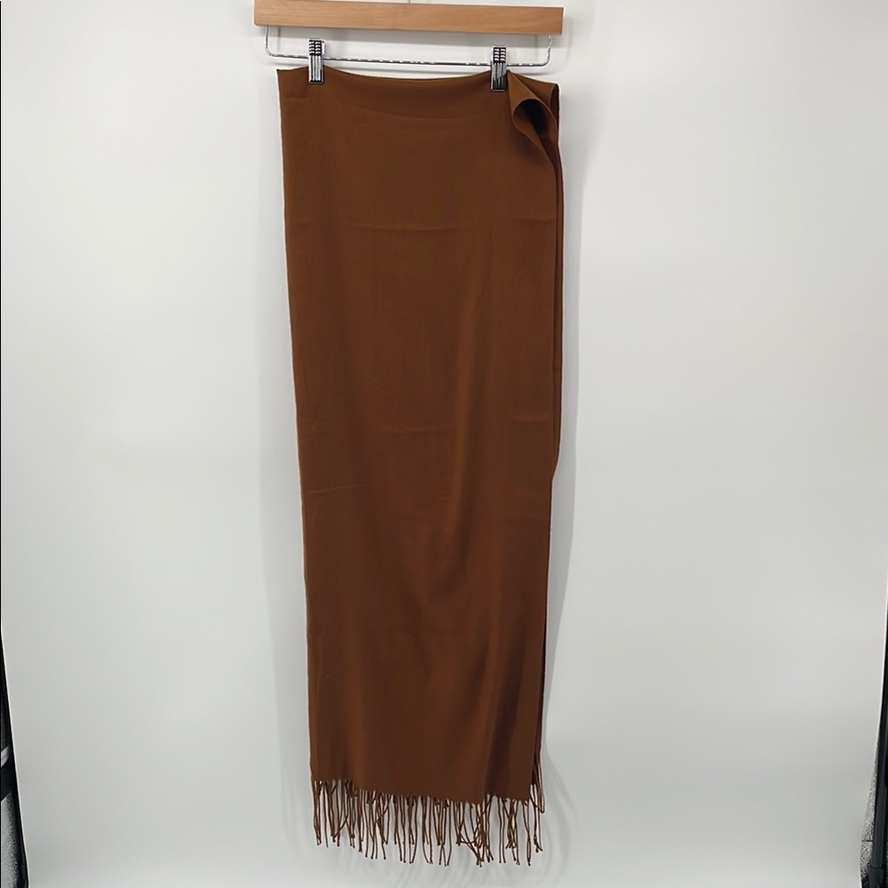 Cashmere Tassel Scarf in Brown A16